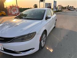 كرايسلر 200